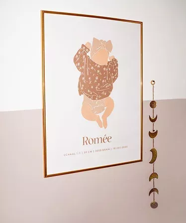 poster baby op schaal