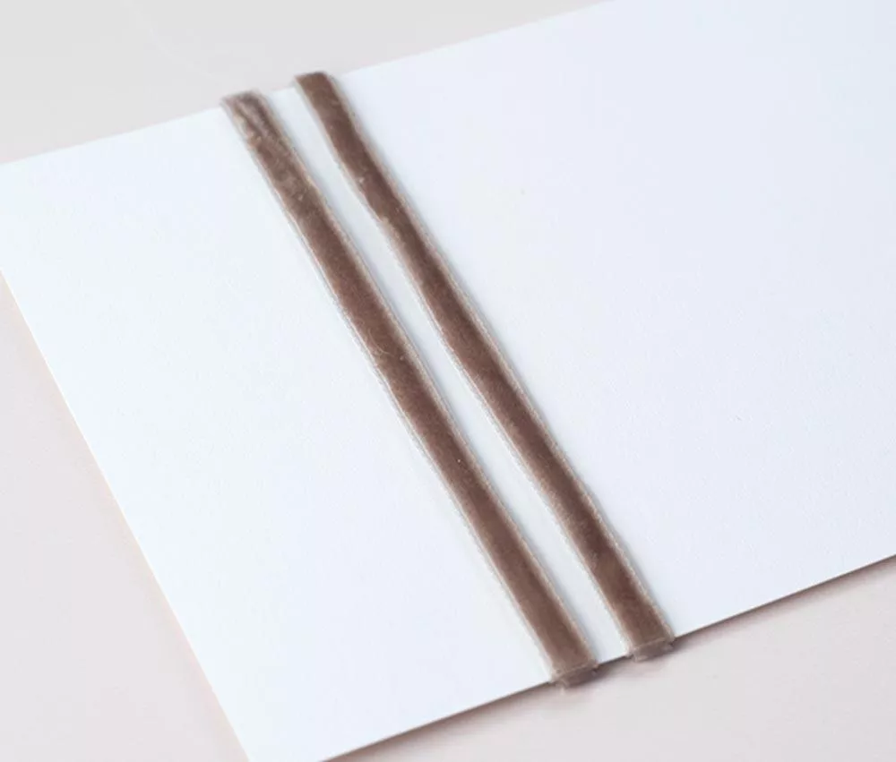 lint taupe