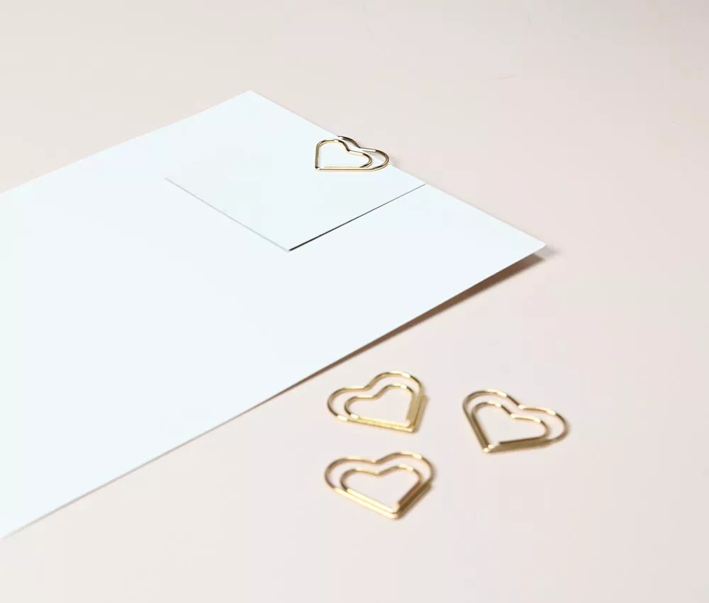 gouden paperclip hart