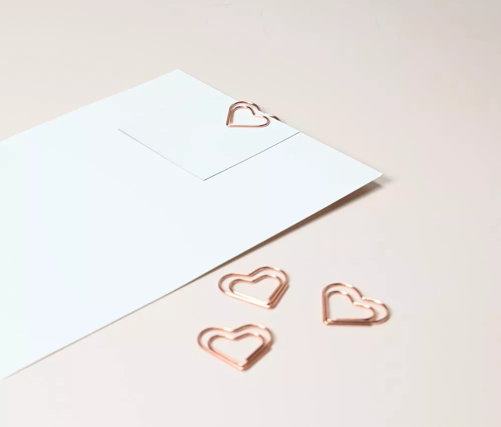 rosegouden paperclip hart