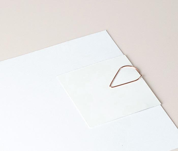 roze gouden paperclip